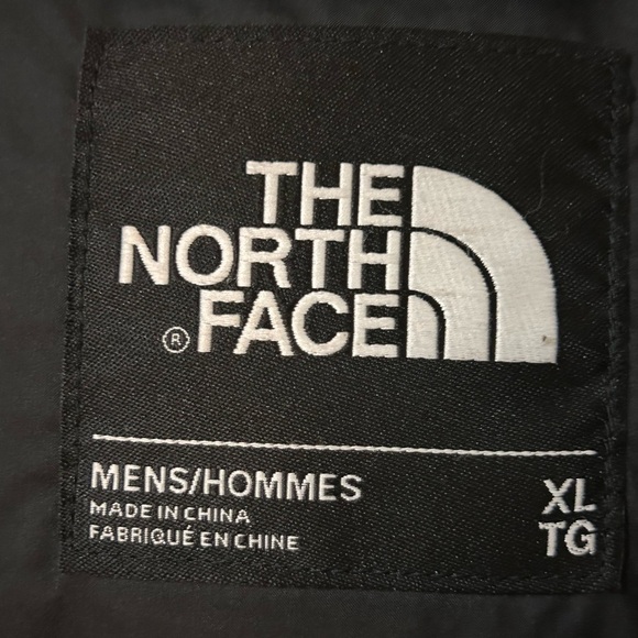 The North Face Gotham III Jacket. ( 1 owner ) - Picture 7 of 10
